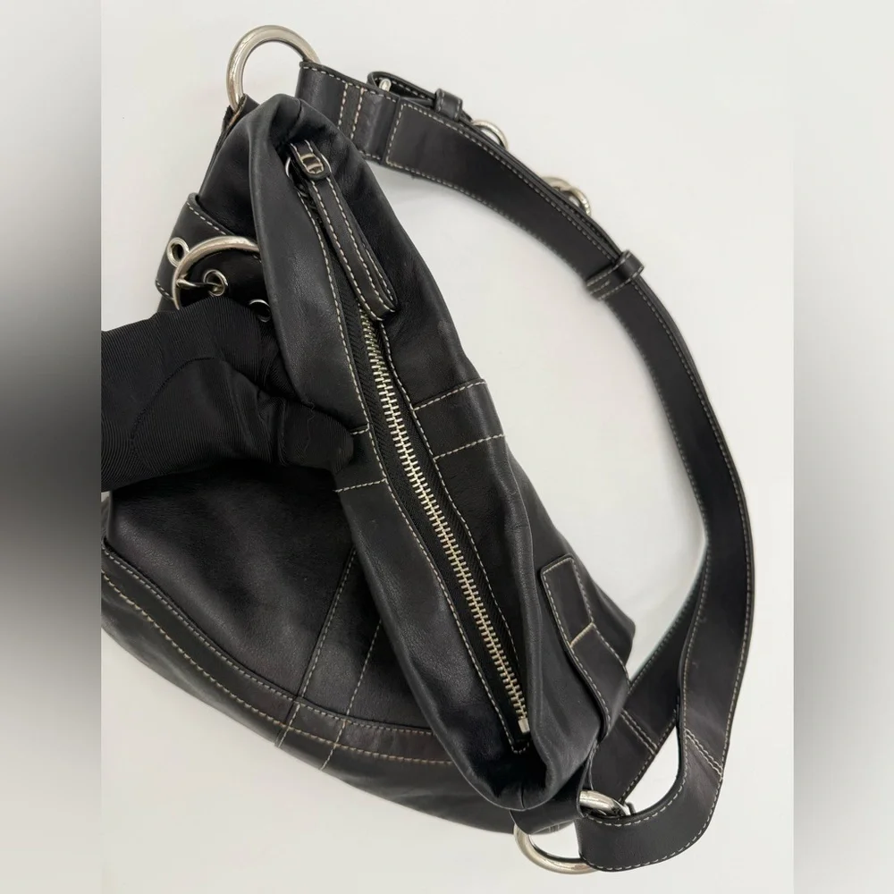Coach Soho Buckle Flap Hobo Black Leather Y2K Shoulder Bag 1452 Silver Hardware